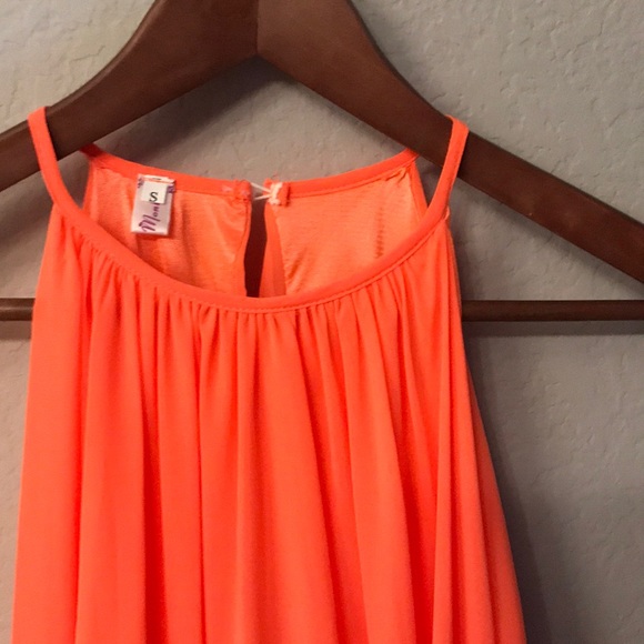 Dress - Picture 3 of 3